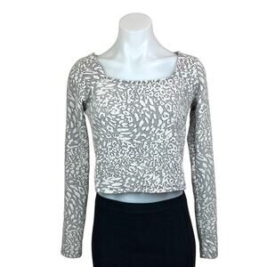 Connection 18 Gray White Lace Square Neck Long Sleeve Sweater Cropped Top Size M